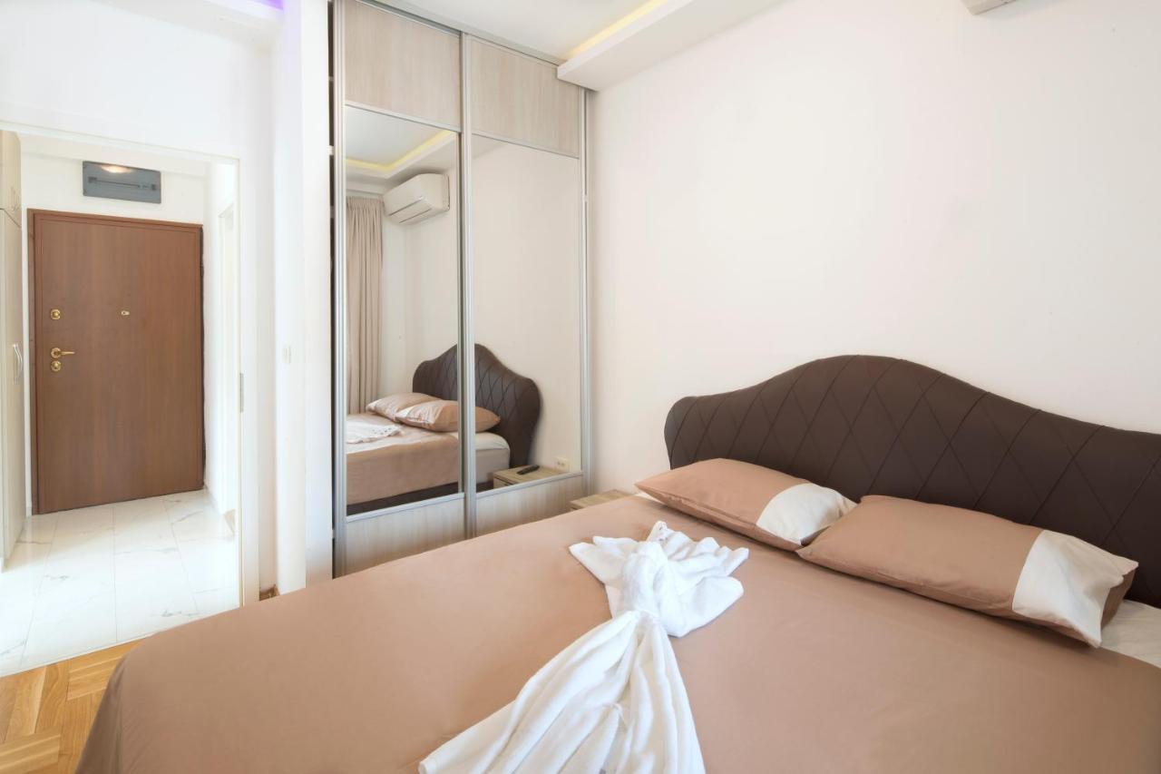 Center Lux * Budva